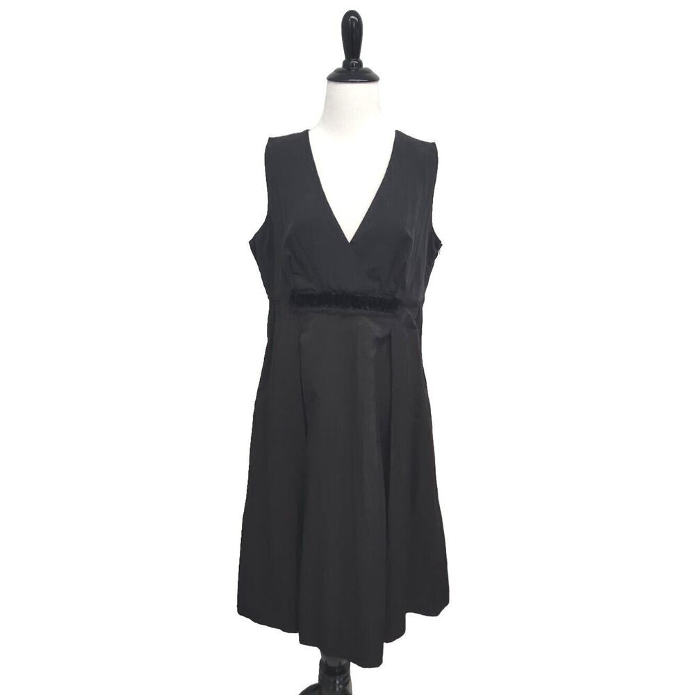 Simply Vera Vera Wang Size 12 Black A Line Dress With Pockets